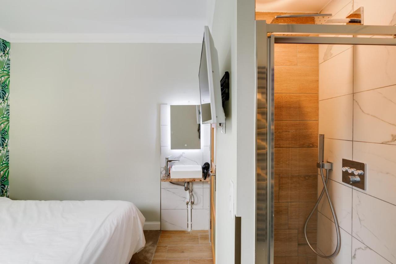 Hotel Une Chambre En Ville Тулуза Экстерьер фото